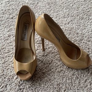 Jimmy shoe crown heel